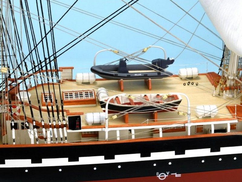 Сборная деревянная модель корабля Artesania Latina BELEM, 175