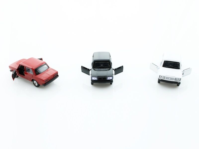 Машина 134 Лада 2105 свет, звук, инерция 112шт бк