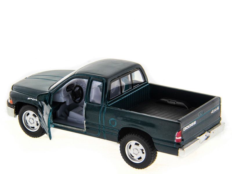 Машина Kinsmart Dodge Ram инерция 112шт 144 бк