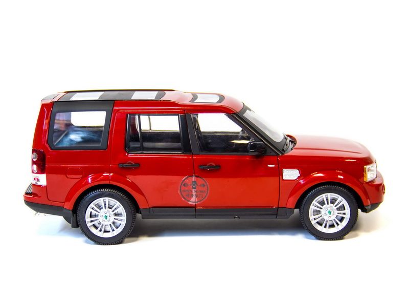 Радиоуправляемая машина Double Eagle Land Rover открываются двери 116 нб