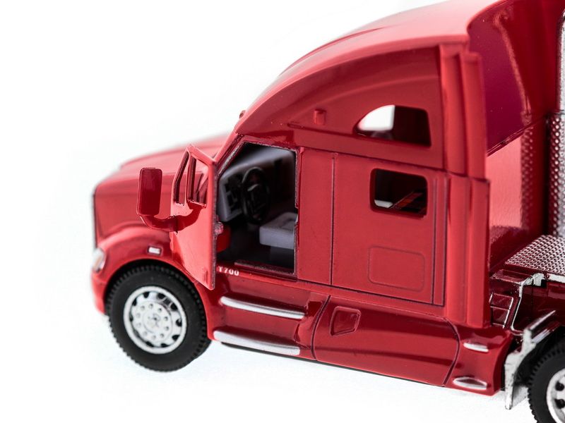 Машина Kinsmart 140 Keworth T700 инерция  вк