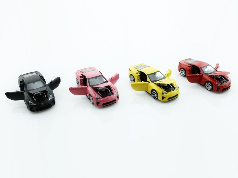 Машина 132 Lexus LFA свет, звук, инерция 112шт бк