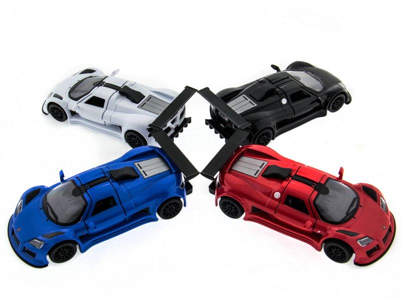 Машина Kinsmart Gumpert Apollo Sport 2010 инерция 112шт 136  бк