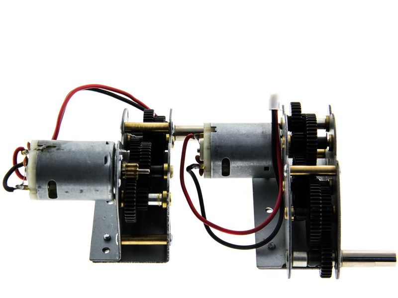 Редуктор левый и правый для танка КВ1 с подшипниками и Моторами металл
