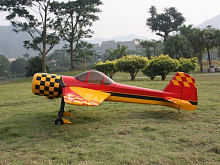 Радиоуправляемый самолет Goldwing ДВС Goldwing RC YAK55M 30CC Carbon ARF ( GW-CU209B )
