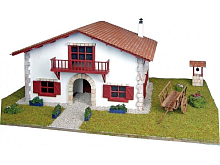 Сборная деревянная модель деревенского дома Artesania Latina Chalet kit de Caserío con carro, 172