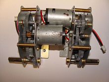 Редуктор левый и правый для танка КВ1 цинк