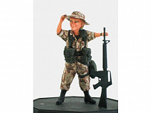Сборная модель Фигурка Gulf War U.S. Infantry Woman & M16A2 1/12, шт