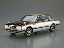 Сборная модель AOSHIMA Nissan Laurel HC130 Medalist 82