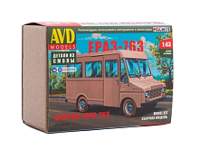 Сборная модель AVD Фургон ЕРАЗ763, 143
