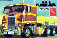 Сборная модель Автомобиль AMT White Freightliner Duel Drive Tractor 125
