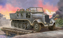 Сборная модель Тягач SdKfz6 135