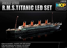 Сборная модель Корабль R.M.S. TITANIC + LED SET 1/700