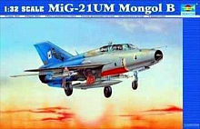 Сборная модель Самолет  MiG21UM Fighter 132