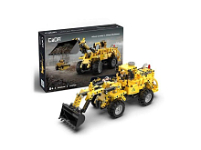 Конструктор CaDA фронтальный погрузчик 693 детали