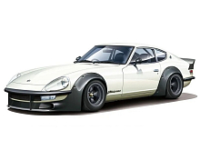 Сборная модель AOSHIMA Nissan Fairlady Z Aero Custom Ver2 75