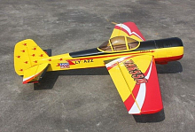 Радиоуправляемый самолет Goldwing ДВС Goldwing YAK55M-30CC ARF