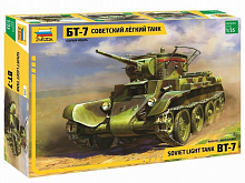 Сборная модель ZVEZDA Советский лёгкий танк БТ7, 135
