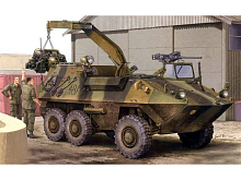 Сборная модель БТР Canadian Husky 6x6 APC 135, шт
