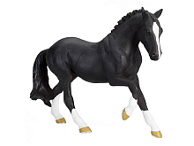 Фигурка KONIK Ганноверская лошадь, вороная