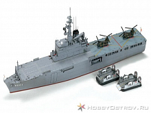Сборная модель Десантный корабль Defence Force LST-4001 Ohsumi 1/700